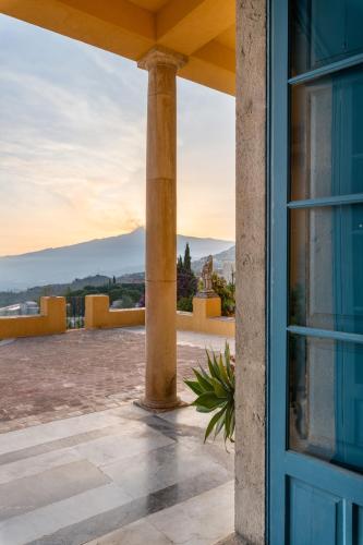 Casa Cuseni Maison De Charme - image 12