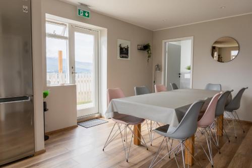 LL Properties - Big House With a View, Akureyri (foto 10)