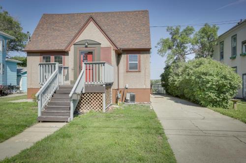 Glendive Getaway with Yellowstone River Access! in เกลนไดฟ์ (MT)