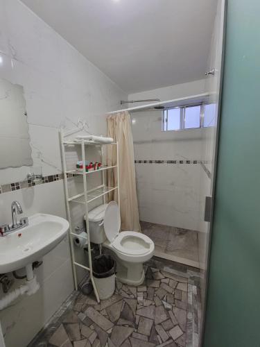 2 cuarto maravilloso para descansar y asearse in Tlaxcalancingo, Mexico