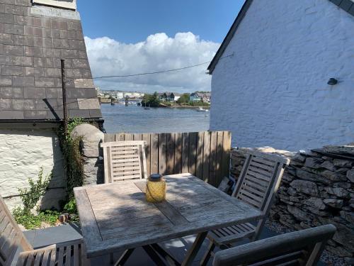 Clover Cottage - image 6