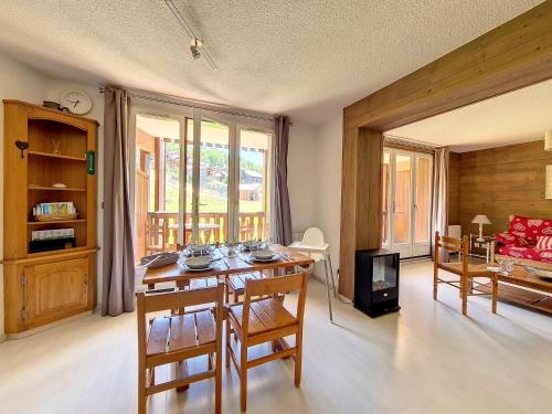 Spacieux appartement 3 pièces au pied des pistes avec balcon - FR-1-344-968 Spacieux appartement 3 pièces au pied des pistes avec balcon - FR-1-344-968