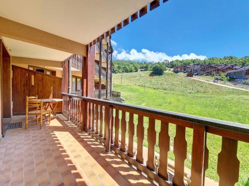 Spacieux appartement 3 pieces au pied des pistes avec balcon - FR-1-344-968 in Villarencel