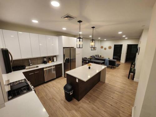 Deluxe 2 Bedroom VIP to NYC - Apartment - Union City