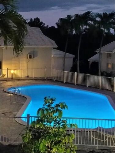 Bungalow dans Résidence Fleurie