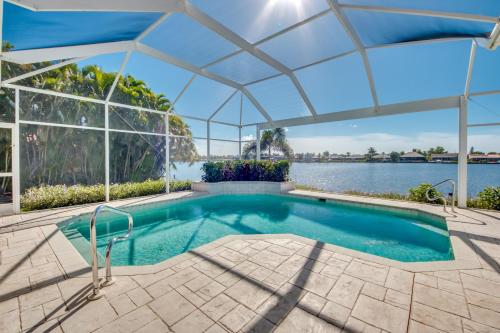 Villa Lake Finisterre - Roelens Vacations - image 11