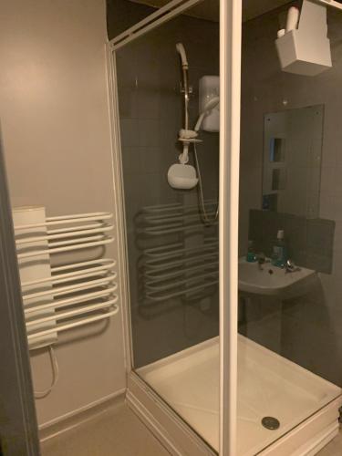 Luxury Stay with Sauna Gym and Pool in Leicester