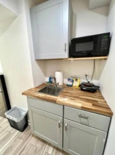 H3 Studio Bedroom Downtown Stamford in Stamford, USA
