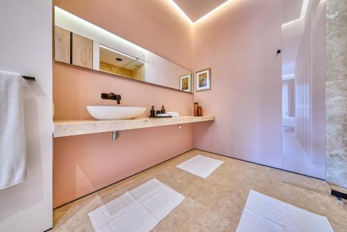 Deluxe Apartment image 4