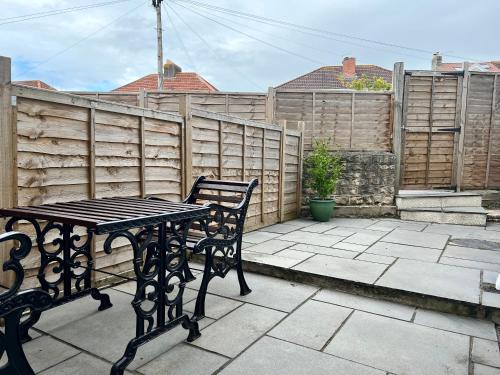 Ground floor flat in Keynsham East