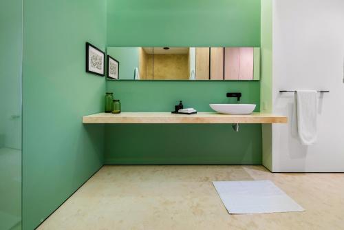 Apartment with Terrace image 10