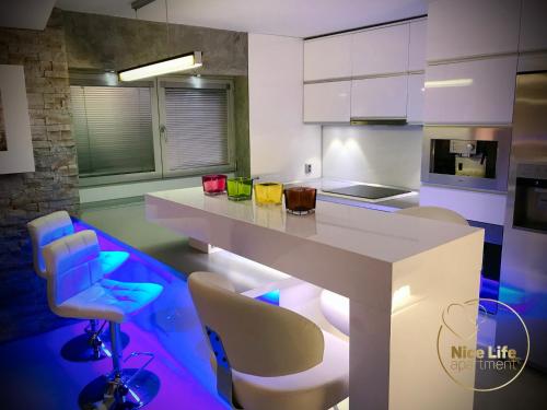 NICE LIFE - Luxury apartment in the Old Town., Братислава (фото 4)
