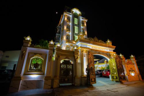 KING VILLA QUẢNG NGÃI - 숙소 외관