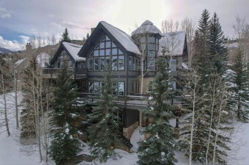 Family friendly, Elite Beaver Creek home Sleeps 14