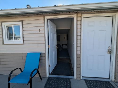 Bejárat, Snowy Mountain Inn in Saratoga (WY)