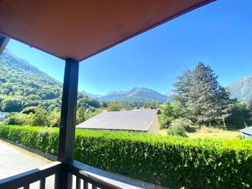 Cozy Appartement avec vue sur montagne in Bourisp