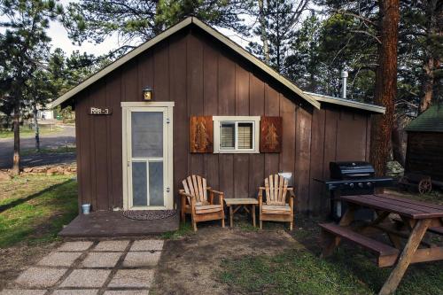 Triple R Cottages- 3 Cabin