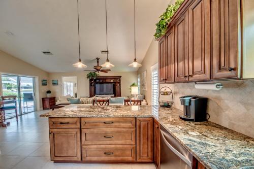 Villa Majestic - Roelens Vacations – Cape Coral, FL