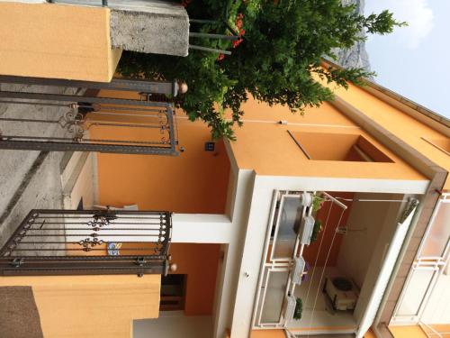 Apartment House Mihaela - image 12