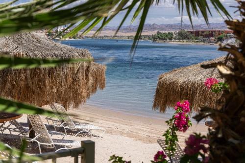 Harrah's Laughlin Beach Resort & Casino