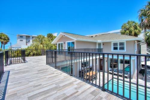 Forever Sunshine IX - Weekly Beach Rental apts