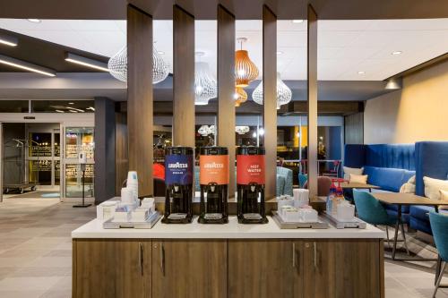 Tru By Hilton Traverse City - image 6