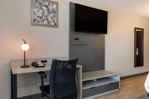 Best Western Plus Fort Worth North - image 5