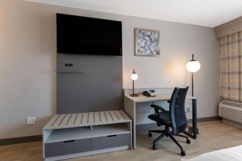 Best Western Plus Fort Worth North - image 9