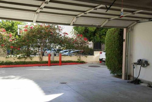 Beautiful 3B2B home with piano in Pasadena Oldtown in Pasadena, USA