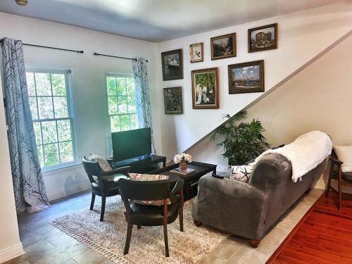 Elegant Guest Studio in Upscale Community in Covington, USA