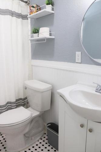 Luxury Studio Suite close to Tampa Airport in Tampa, USA