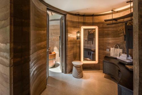 Well-appointed bathrooms