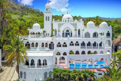 . Villas Paradise