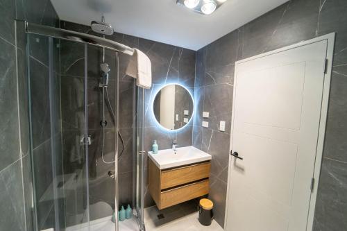 Modern Sunnyhills Town House, Auckland (photo 4)