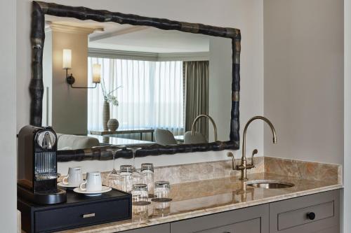 488268782 The Whitley, a Luxury Collection Hotel, Atlanta Buckhead