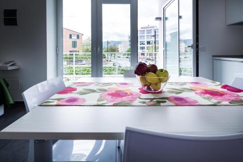 Apartment with Garden View