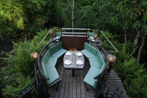 ห้องอาหาร, น้ำเปียน ยอละปา (Nam Pien Yorla Pa) in ไม้ปากงึม