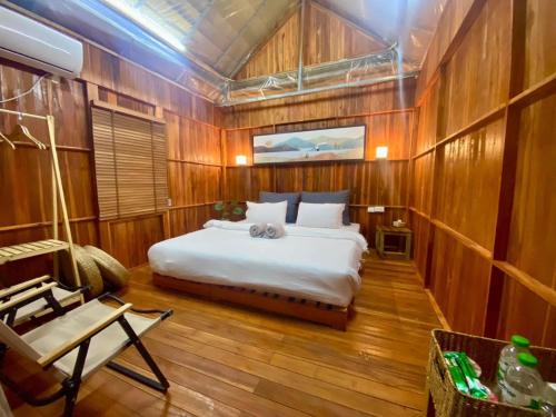 m&r house in Muang Fuong