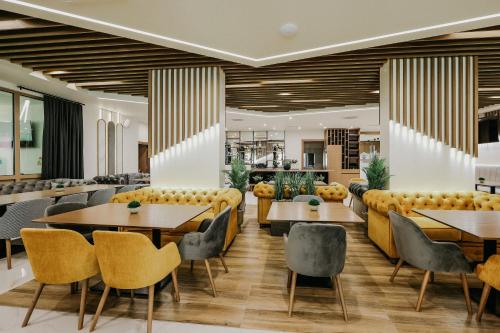Restorāns, Hotel Green Park Service Perfected in Garmen