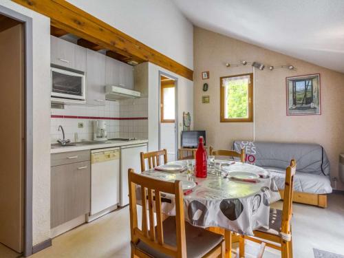 Appartement Barèges, 3 pièces, 6 personnes - FR-1-403-15