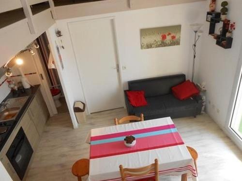 . T2 + mezzanine avec balcon, parking privatif à Saint-Hilaire-de-Riez - FR-1-324-447