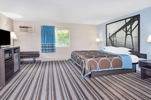 Super 8 by Wyndham Marysville/Port Huron Area - image 13