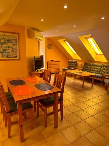 Apartment Roman villa in Egregy