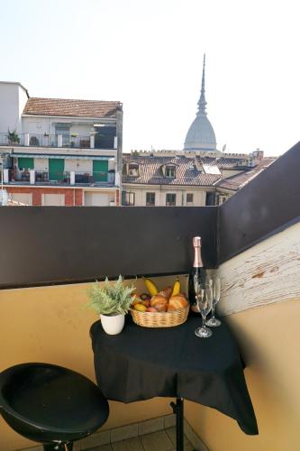 cozy apartment with Mole & hill view, Turín (fotografie 3)