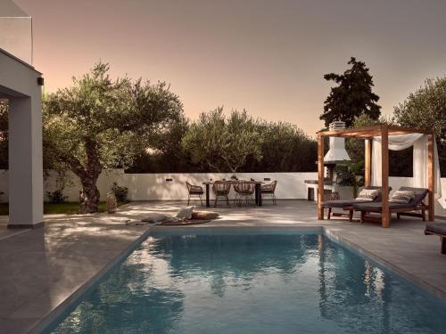 Kapodistria Luxury Villas