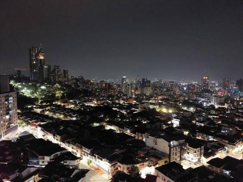 Apartaestudio piso 19 con vista panoramica a la ciudad bonita