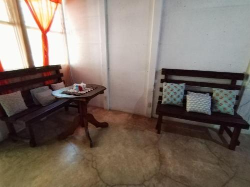 Maricel House in 瓜圖索