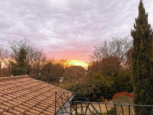 Entre Ventoux et Luberon, appartement dans maison.