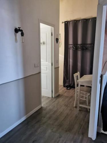 Entre Ventoux et Luberon, appartement dans maison.