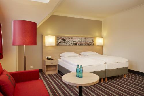 1 double bed, 1 sofa bed